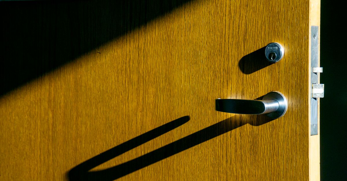 deadbolt door security hardware — Regional Locksmiths
