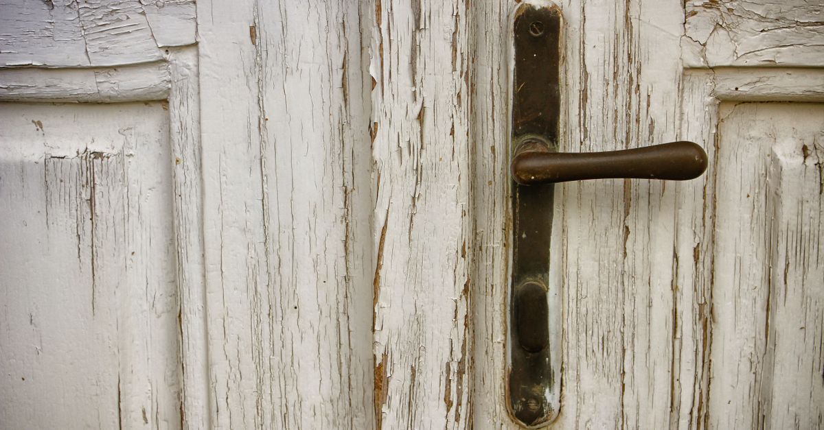 front door lock key — Regional Locksmiths